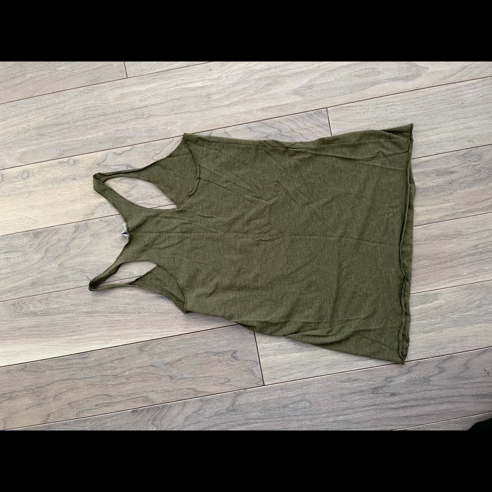 Cyclebar Tank - Picture 2 of 3
